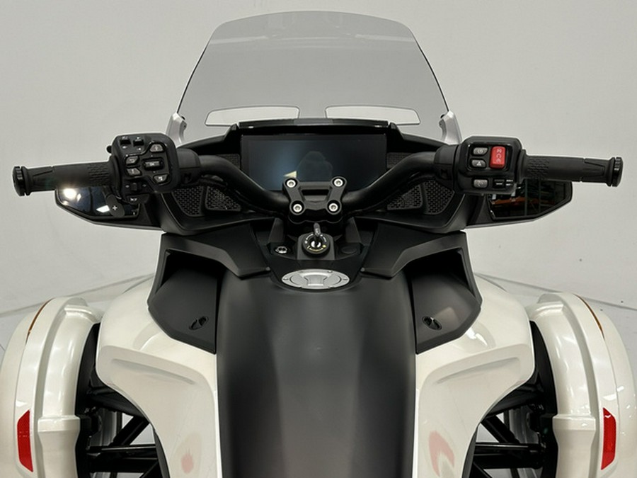 2026 Can-AM F3 Limited (SE6)