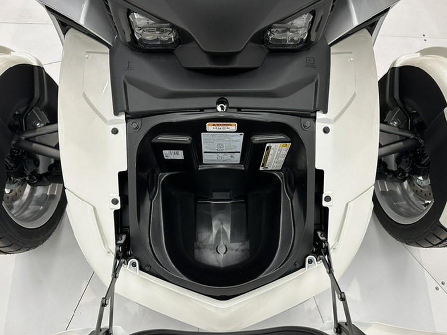 2026 Can-AM F3 Limited (SE6)
