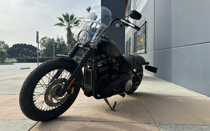 2019 HARLEY-DAVIDSON SOFTAIL STREET BOB®