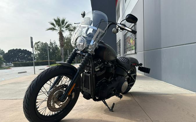 2019 HARLEY-DAVIDSON SOFTAIL STREET BOB®