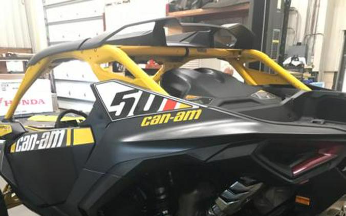 2024 Can-Am® Maverick R 999T DCT