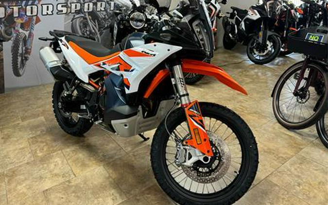 2024 KTM 890 Adventure R