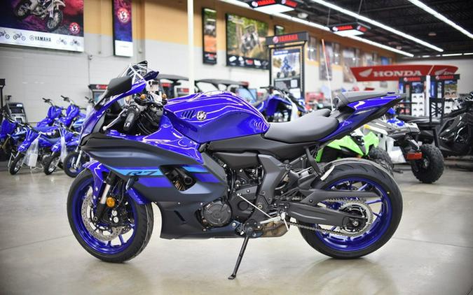 2025 Yamaha YZF R7