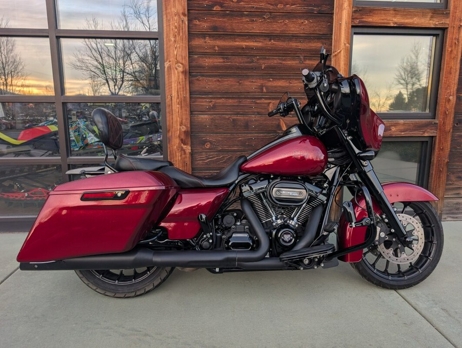 2018 Harley-Davidson Street Glide Special