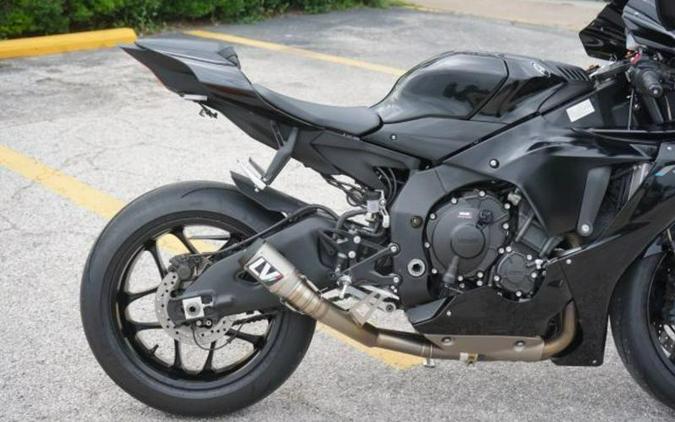 2023 Yamaha YZF-R1