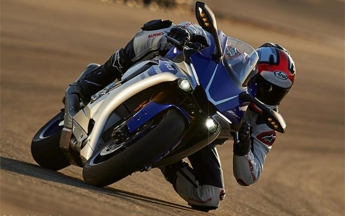 2016 Yamaha YZF-R1
