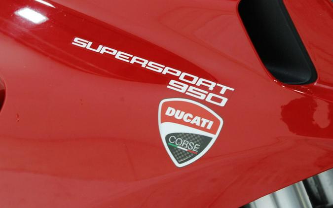 2023 Ducati SuperSport 950 S Ducati Red
