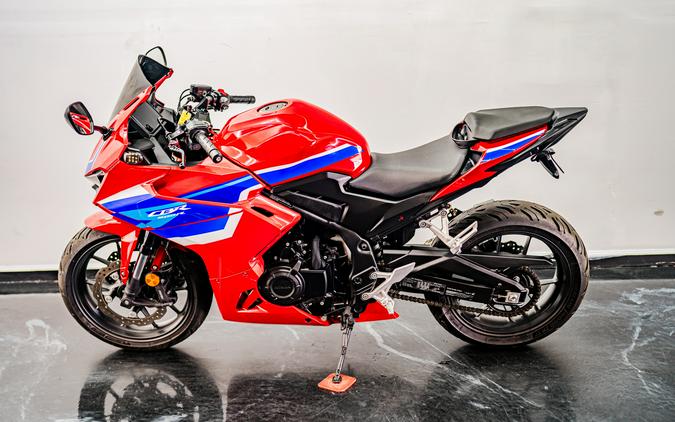 2024 Honda CBR500R ABS
