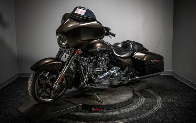 2021 Street Glide® (FLHX)