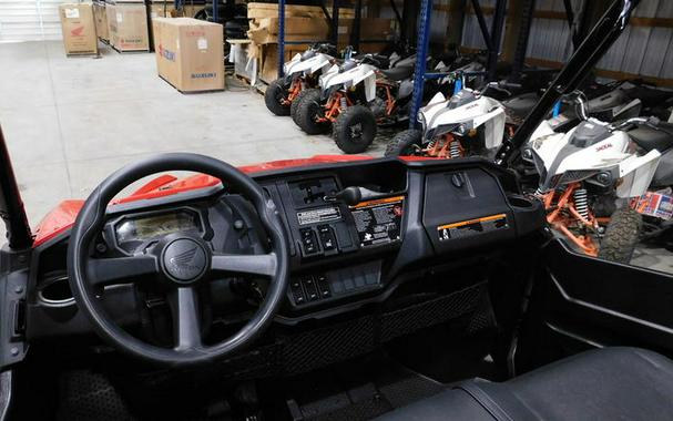 2025 Honda® Pioneer 1000-6 Deluxe Crew