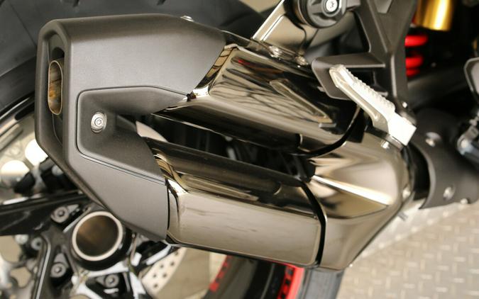 2026 BMW R 1300 R