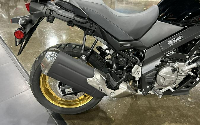2025 Suzuki V-STROM 650XT ADVENTURE