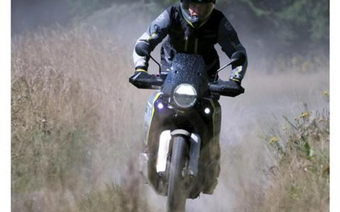 2025 Husqvarna Norden 901