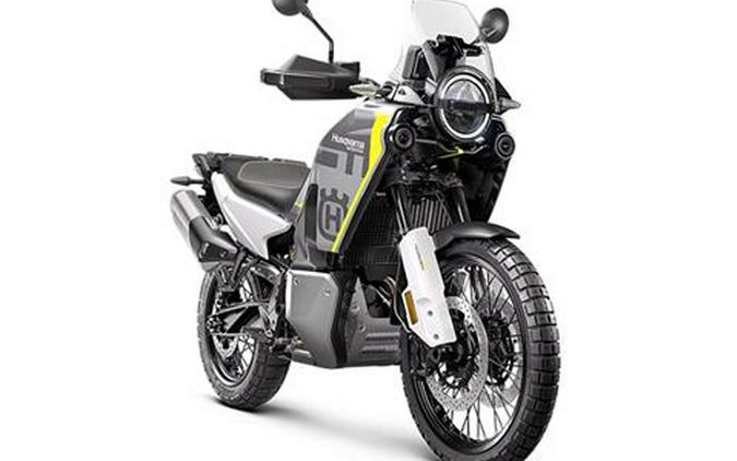 2025 Husqvarna Norden 901