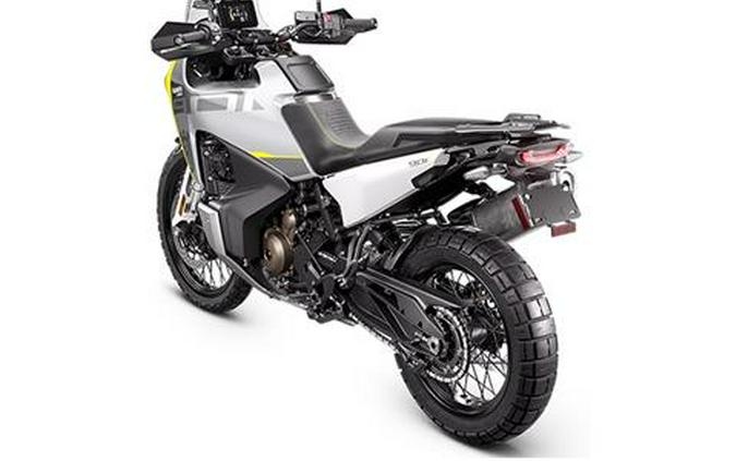 2025 Husqvarna Norden 901