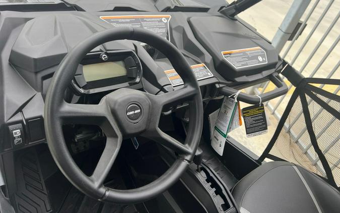 2026 Can-AM Maverick Trail DPS 700