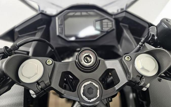 2026 Kawasaki Ninja® 500