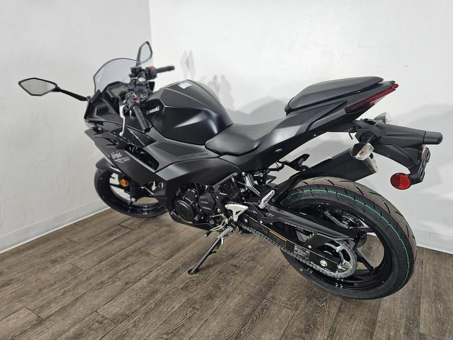 2026 Kawasaki Ninja® 500