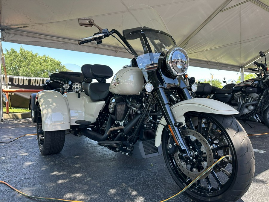 2023 Harley-Davidson Freewheeler®