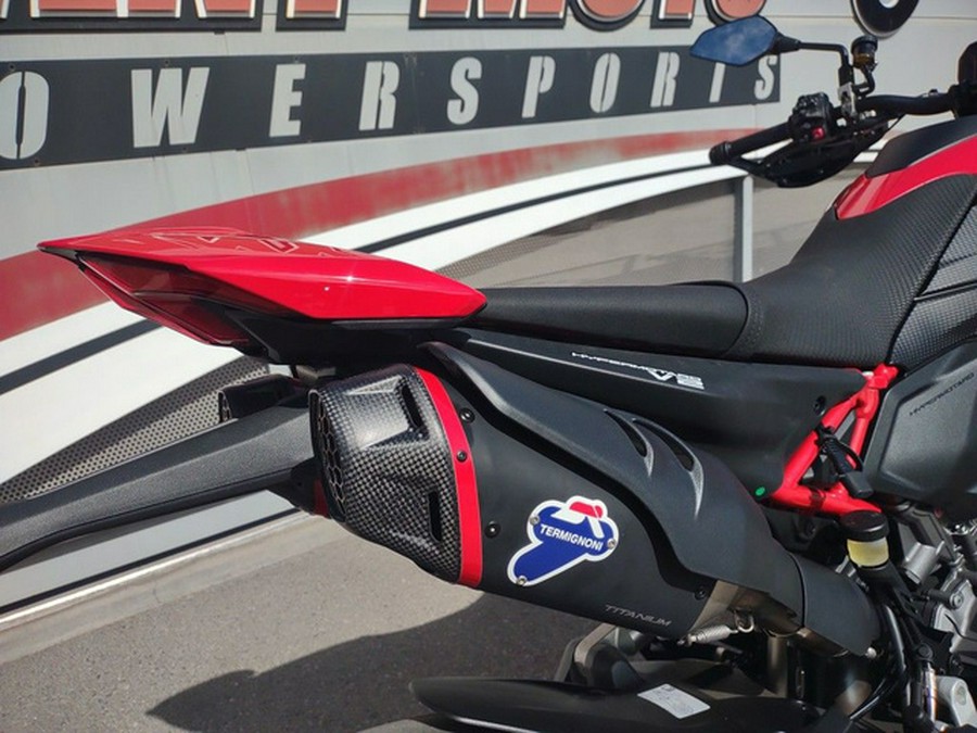 2026 Ducati Hypermotard V2