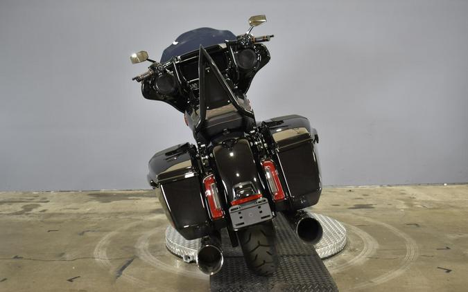 2025 Harley-Davidson CVO Street Glide Raven Fade