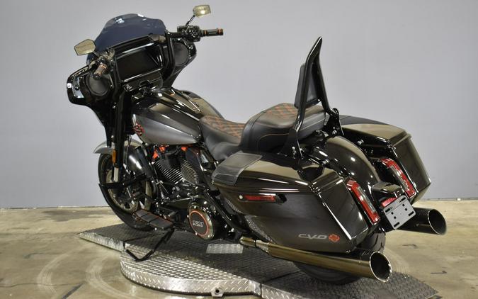 2025 Harley-Davidson CVO Street Glide Raven Fade