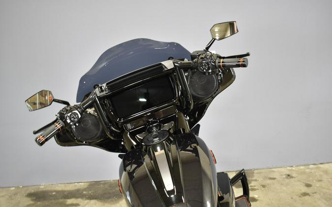 2025 Harley-Davidson CVO Street Glide Raven Fade