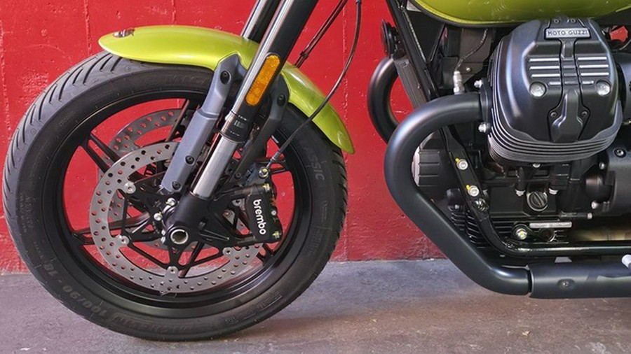2027 Moto Guzzi V7 Sport