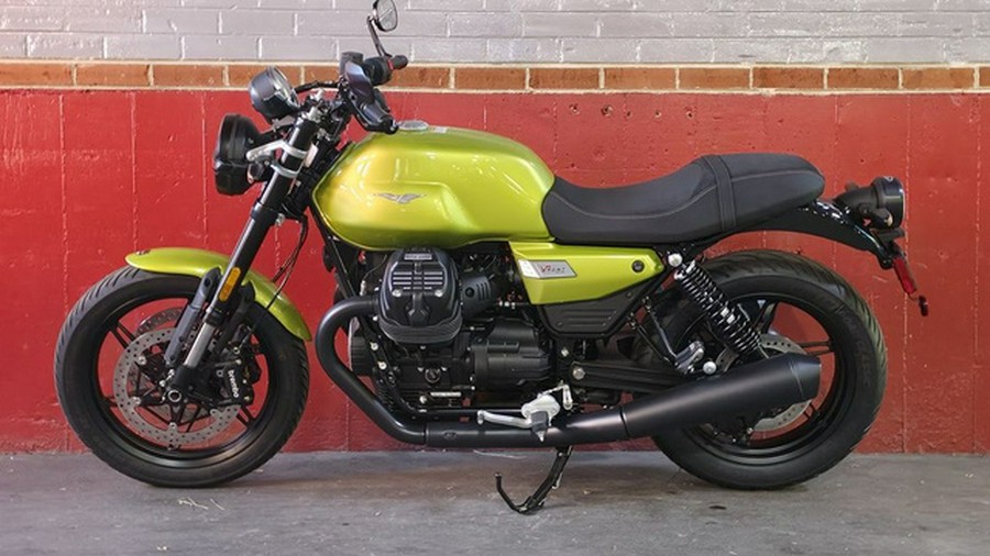 2027 Moto Guzzi V7 Sport