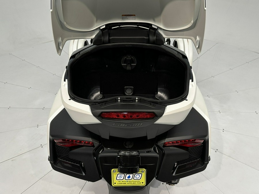 2026 Can-AM RT Sea-To-Sky (SE6)