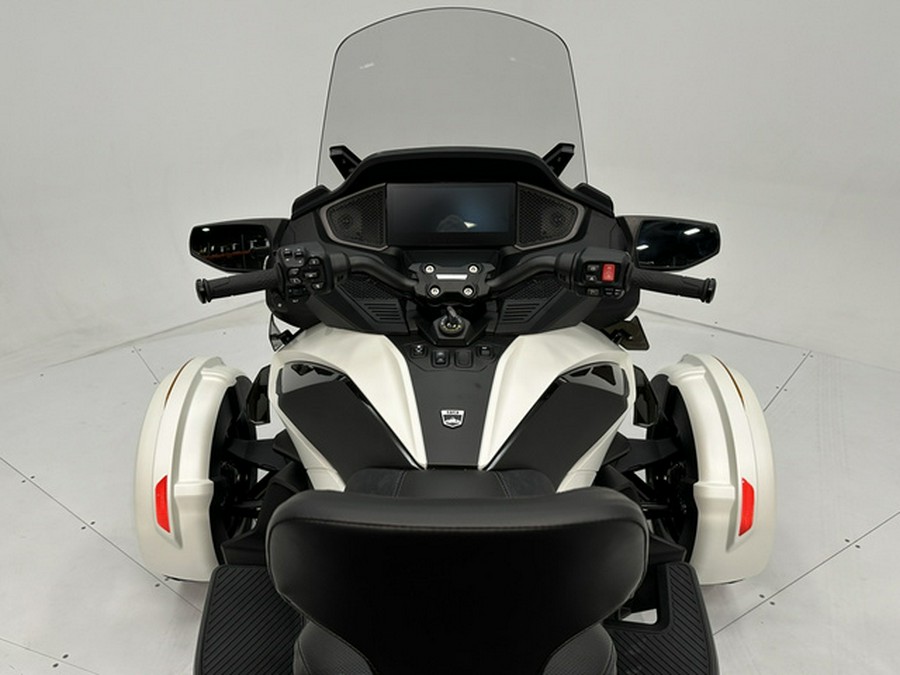 2026 Can-AM RT Sea-To-Sky (SE6)