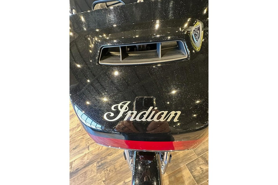 2020 Indian Motorcycle Indian® Chieftain® Elite