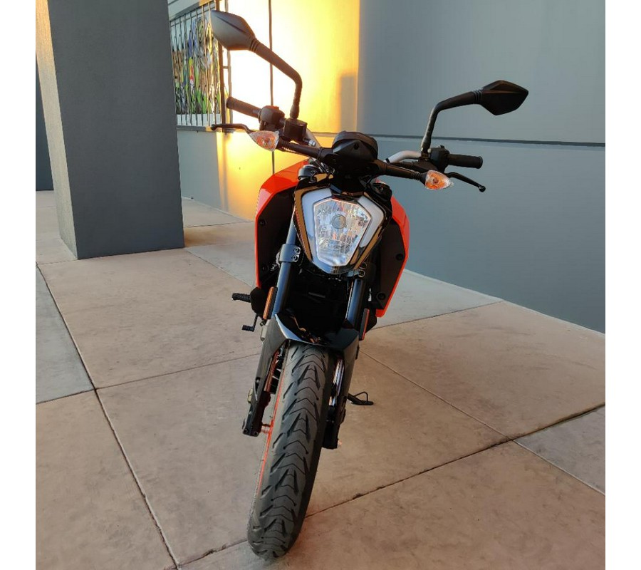 2023 KTM 200 DUKE