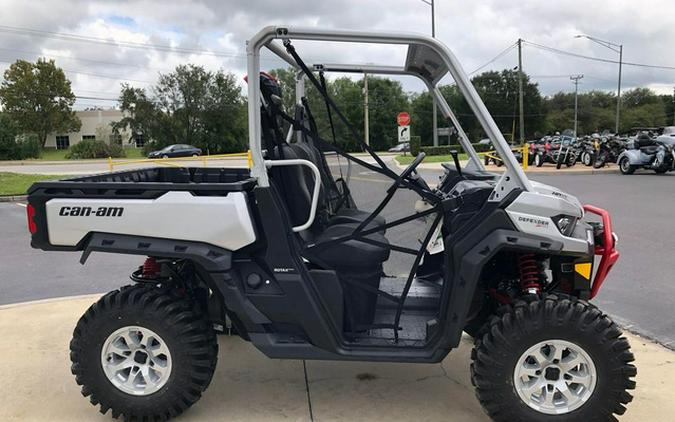 2024 Can-Am Defender X Mr HD10