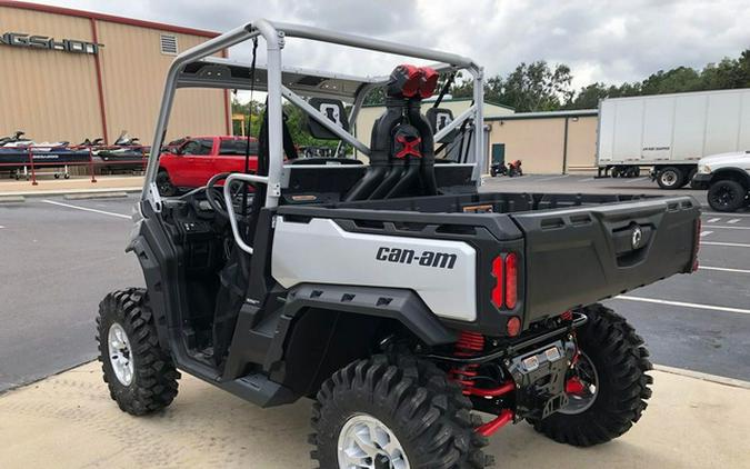 2024 Can-Am Defender X Mr HD10