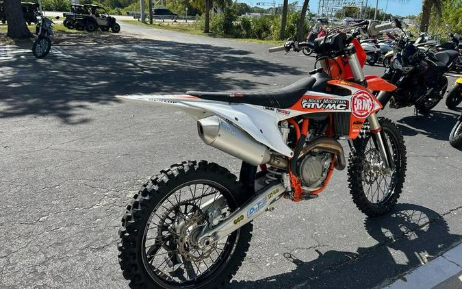 2022 KTM 450 SX-F