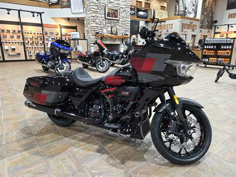 2025 Harley-Davidson CVO™ Road Glide® ST