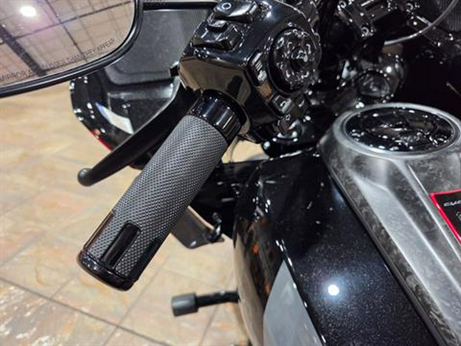 2025 Harley-Davidson CVO™ Road Glide® ST