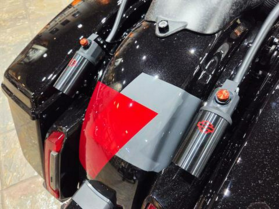 2025 Harley-Davidson CVO™ Road Glide® ST