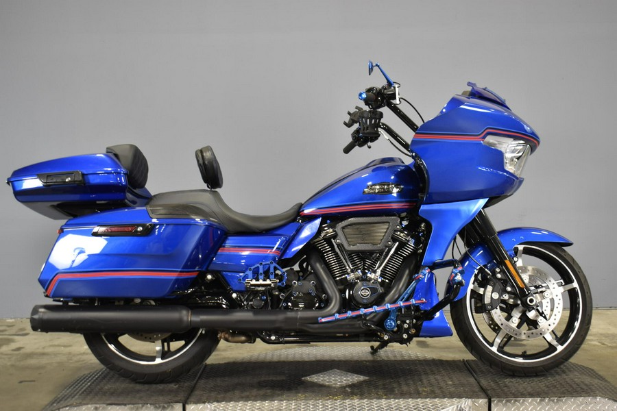 2024 Harley-Davidson Road Glide Blue Burst