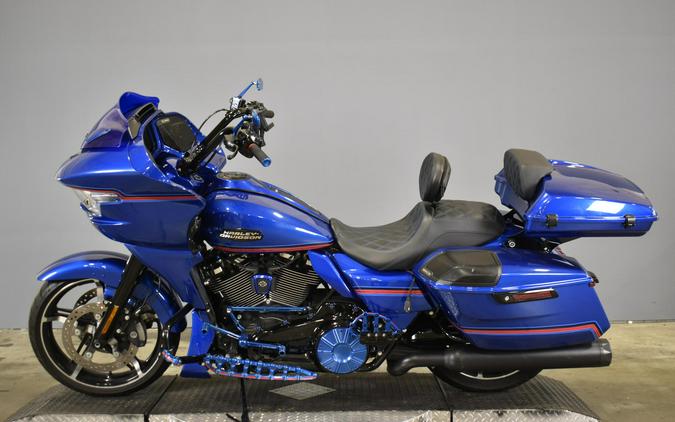 2024 Harley-Davidson Road Glide Blue Burst