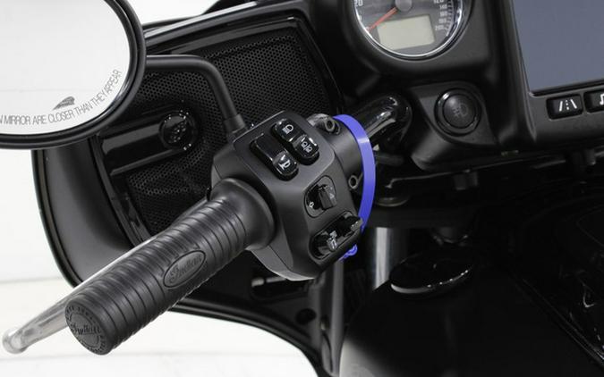 2018 Indian Chieftain Dark Horse ABS Thunder Black Smoke