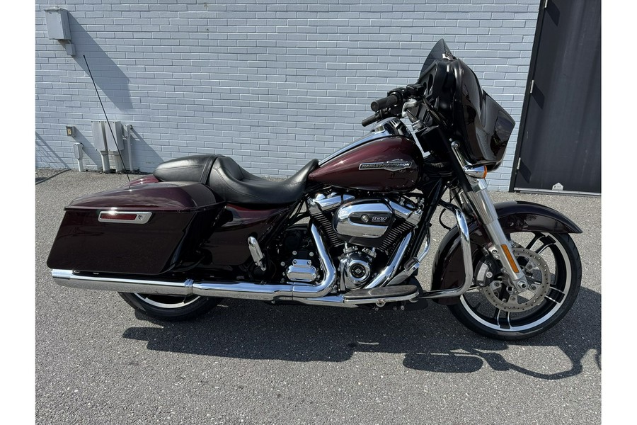 2022 STREET GLIDE - Harley-Davidson®