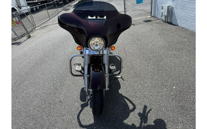 2022 STREET GLIDE - Harley-Davidson®