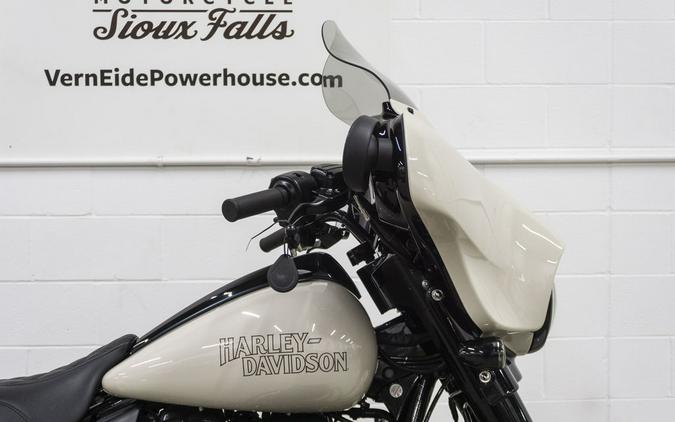 2023 Harley-Davidson® FLHXST - Street Glide® ST