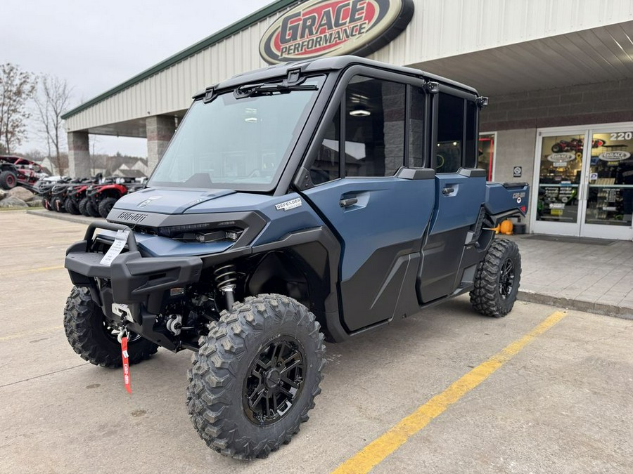 2026 Can-Am® Defender MAX Limited HD11