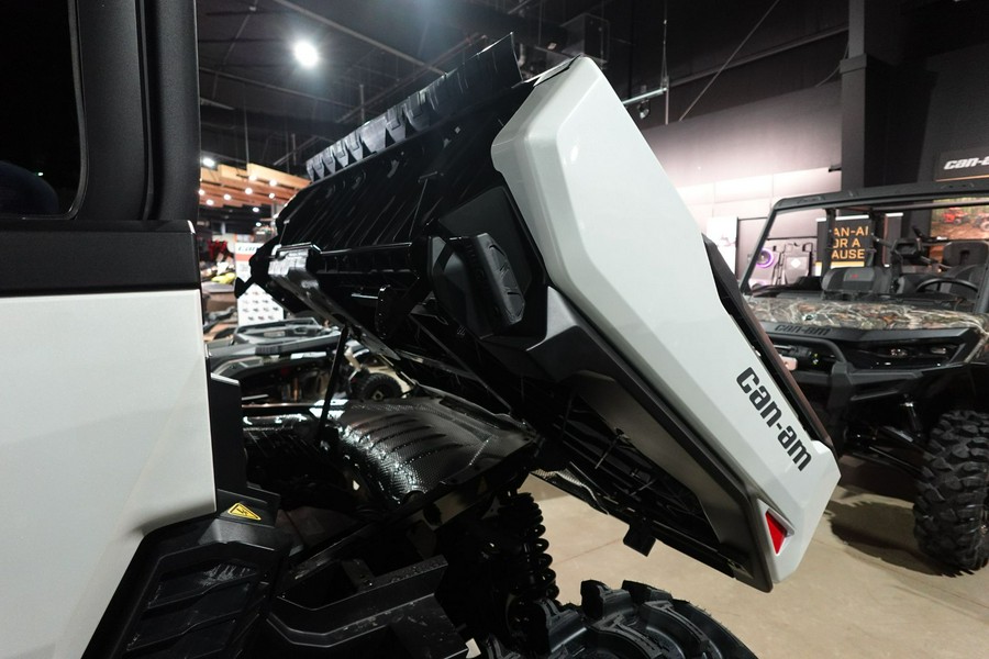 2026 Can-Am Defender MAX Limited HD11