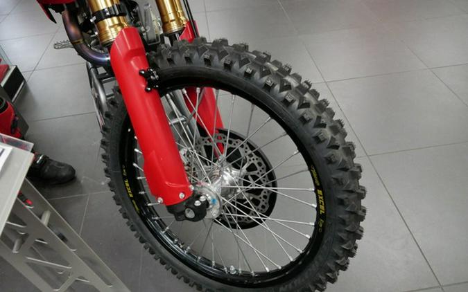 2026 DUCATI Desmo450 MX Factory
