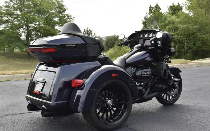 2025 Harley-Davidson Tri Glide Ultra Mystic Shift - Black Finish