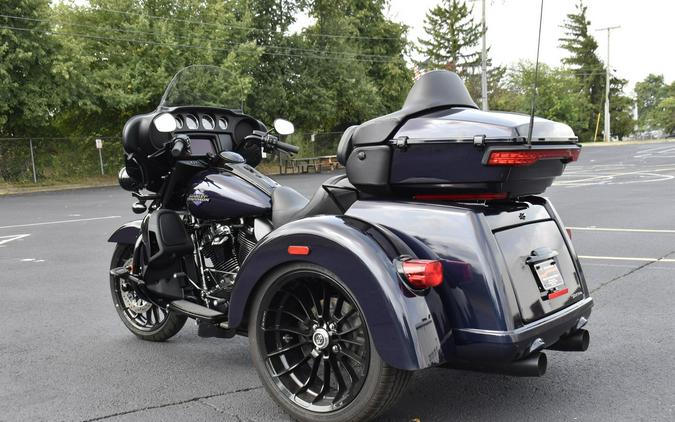 2025 Harley-Davidson Tri Glide Ultra Mystic Shift - Black Finish